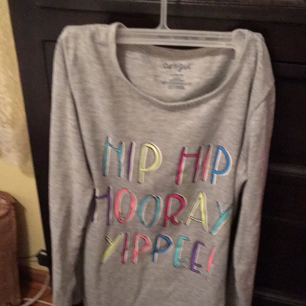 2 girl top
